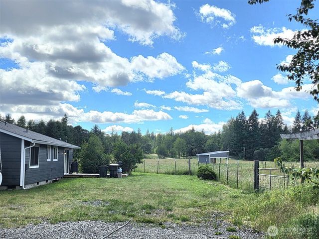 11916 Fillman Road SE, Rainier, WA 98576