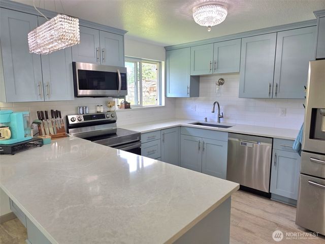 11916 Fillman Road SE, Rainier, WA 98576