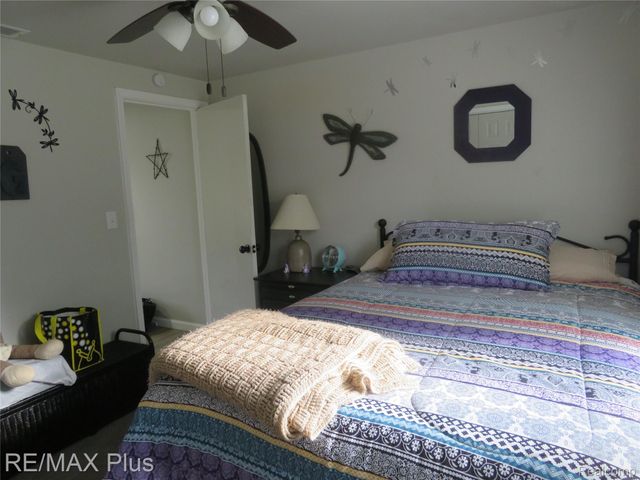 11391 N Genesee Road N, Thetford Township, MI 48420