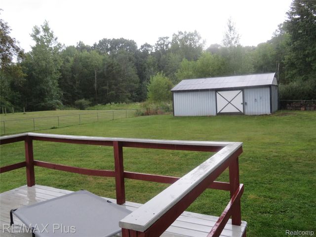 11391 N Genesee Road N, Thetford Township, MI 48420