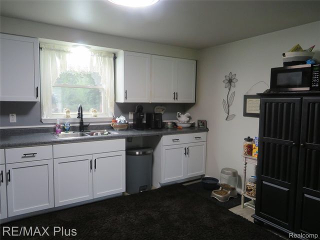 11391 N Genesee Road N, Thetford Township, MI 48420