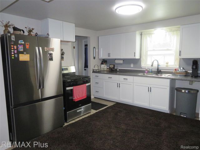11391 N Genesee Road N, Thetford Township, MI 48420