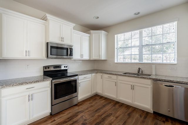 1055 S Reber Avenue, Gilbert, AZ 85296