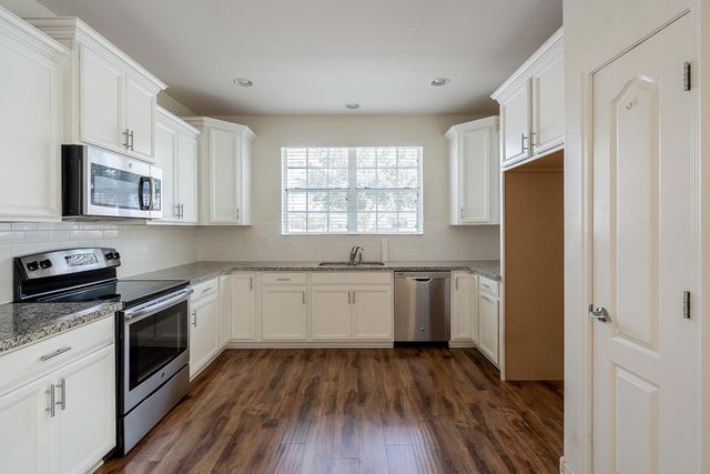 1055 S Reber Avenue, Gilbert, AZ 85296