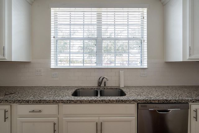 1055 S Reber Avenue, Gilbert, AZ 85296