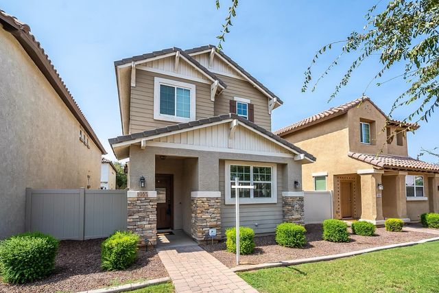 1055 S Reber Avenue, Gilbert, AZ 85296
