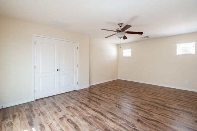 1055 S Reber Avenue, Gilbert, AZ 85296