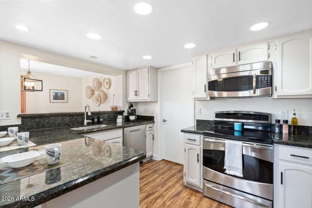 8742 E SAN DANIEL Drive, Scottsdale, AZ 85258