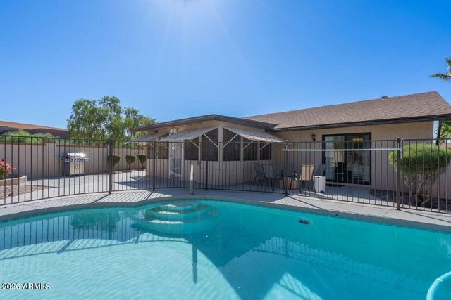 8742 E SAN DANIEL Drive, Scottsdale, AZ 85258