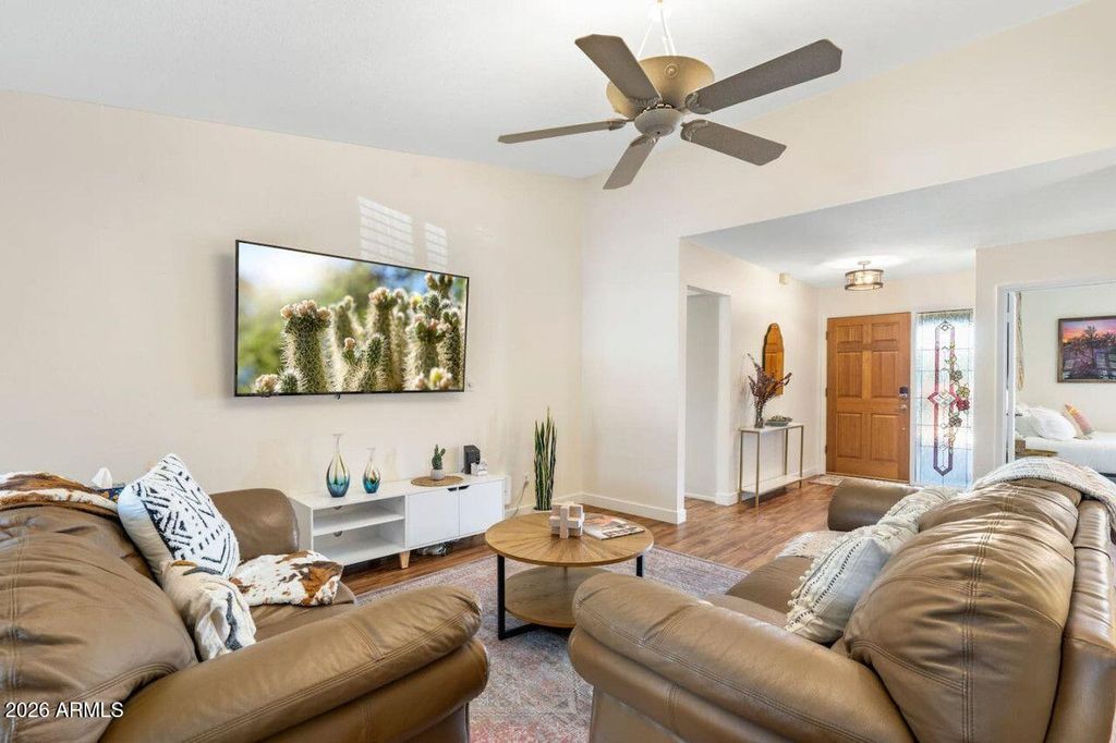8742 E SAN DANIEL Drive, Scottsdale, AZ 85258