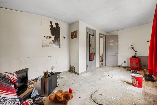 4202 Albertly Avenue, Parma, OH 44134