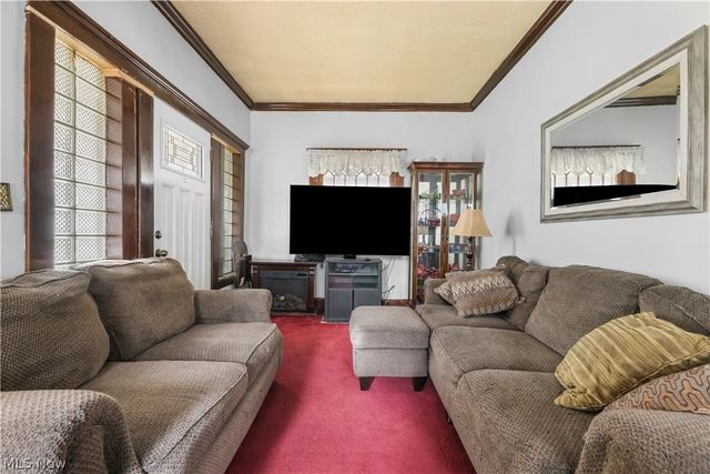 4202 Albertly Avenue, Parma, OH 44134