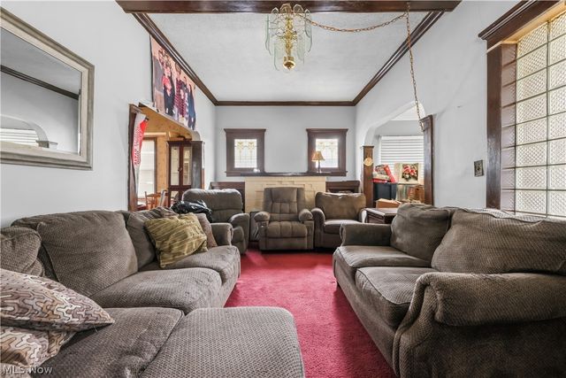 4202 Albertly Avenue, Parma, OH 44134