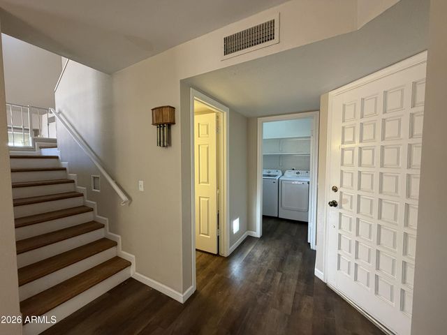 7714 W Piute Avenue, Glendale, AZ 85308