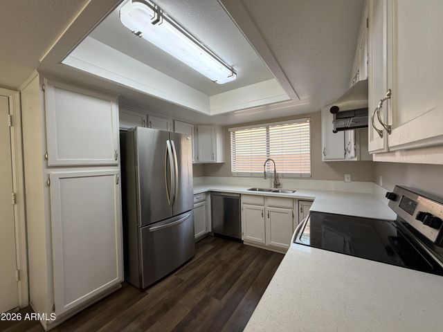 7714 W Piute Avenue, Glendale, AZ 85308