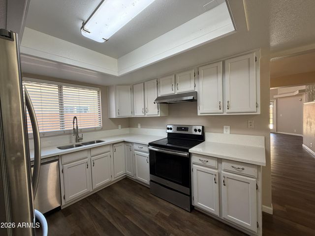 7714 W Piute Avenue, Glendale, AZ 85308