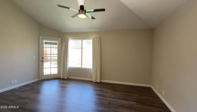 7714 W Piute Avenue, Glendale, AZ 85308