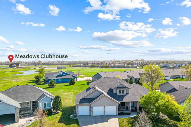 854 32nd Street S, Moorhead, MN 56560