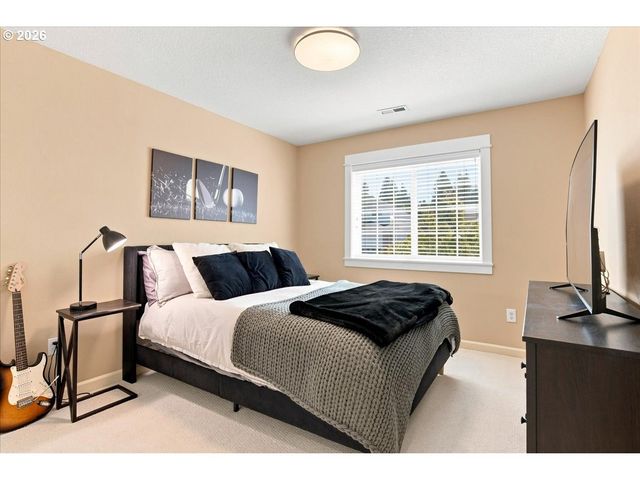 906 N 9TH Way, Ridgefield, WA 98642