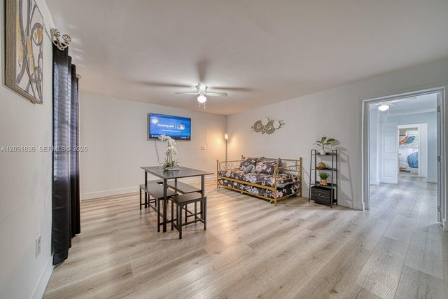 7622 SW 21st Street 7622, Miami, FL 33155