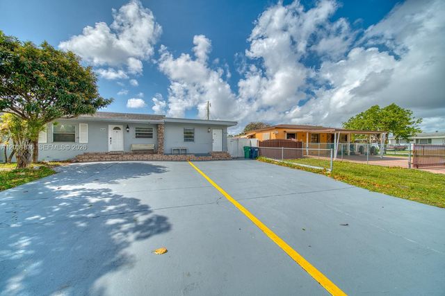 7622 SW 21st Street 7622, Miami, FL 33155