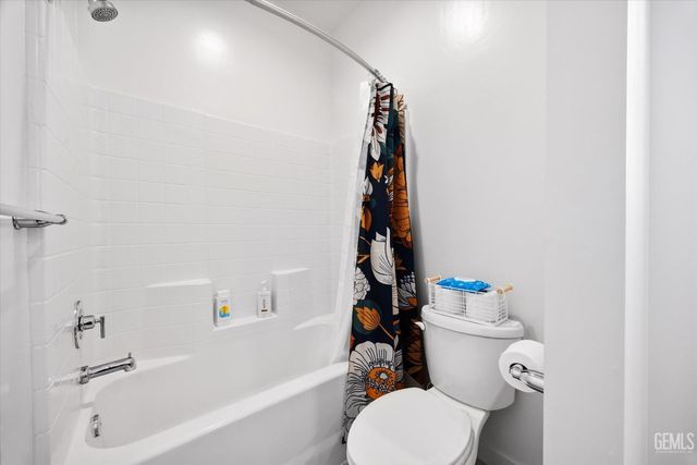 1125 Brookline Lane, Bakersfield, CA 93314