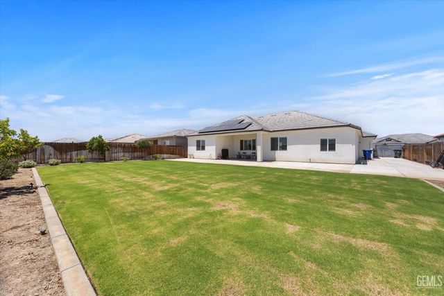 1125 Brookline Lane, Bakersfield, CA 93314