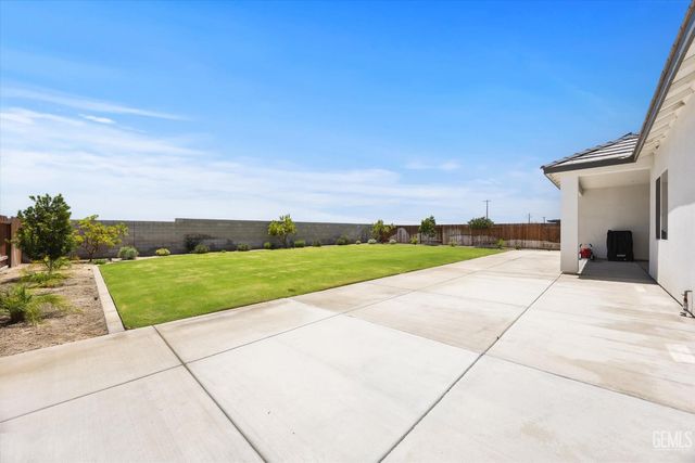 1125 Brookline Lane, Bakersfield, CA 93314