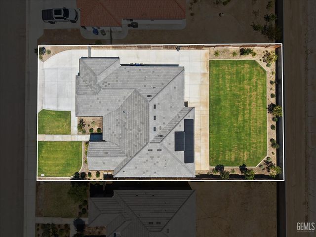 1125 Brookline Lane, Bakersfield, CA 93314