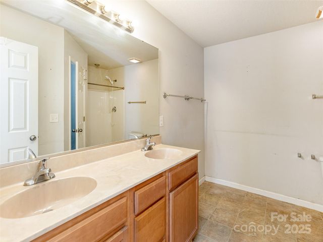 90 Sunny Meadows Boulevard, Arden, NC 28704