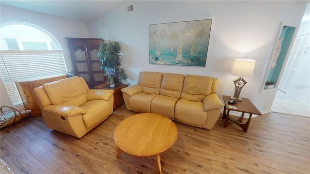 3110 57TH AVENUE CIRCLE E, Bradenton, FL 34203