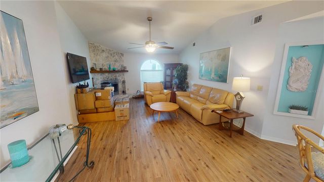 3110 57TH AVENUE CIRCLE E, Bradenton, FL 34203