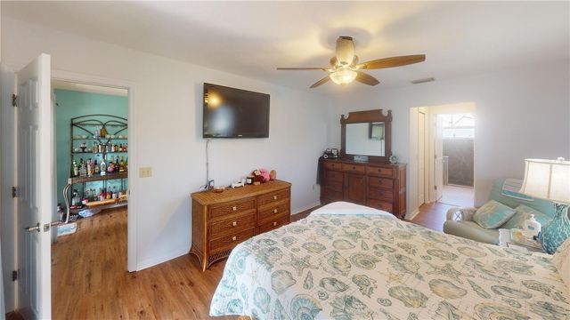 3110 57TH AVENUE CIRCLE E, Bradenton, FL 34203