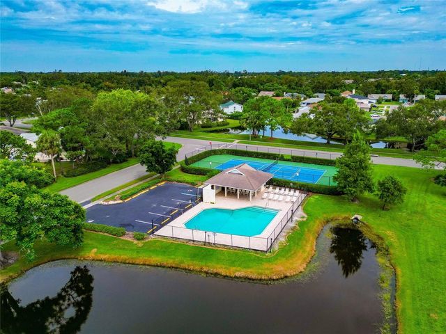 3110 57TH AVENUE CIRCLE E, Bradenton, FL 34203