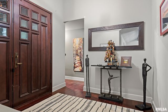 304 Carobeth Circle, Jacksonville, IL 62650