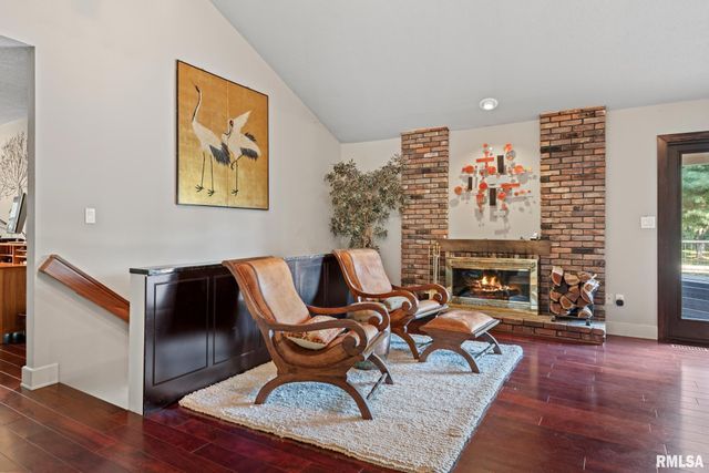 304 Carobeth Circle, Jacksonville, IL 62650