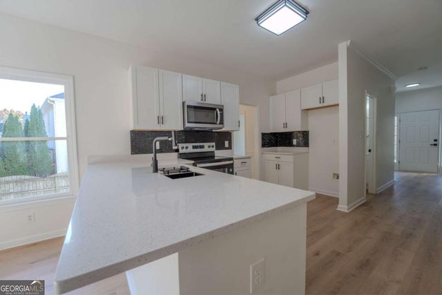 679 Springtor Drive, Lawrenceville, GA 30043