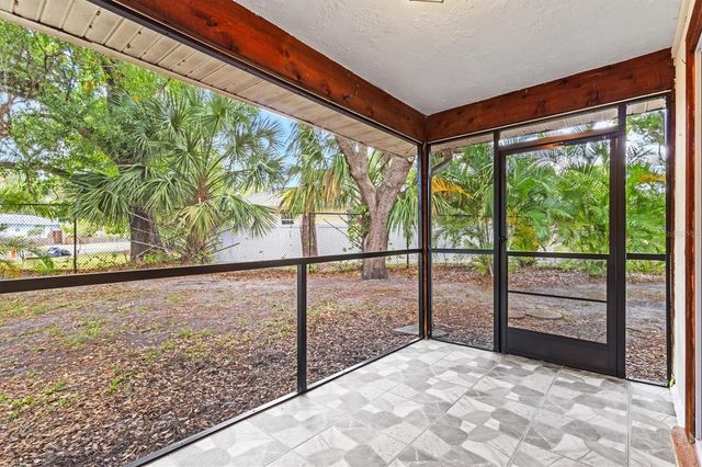 4631 SUMMERWIND DRIVE 16, Sarasota, FL 34234