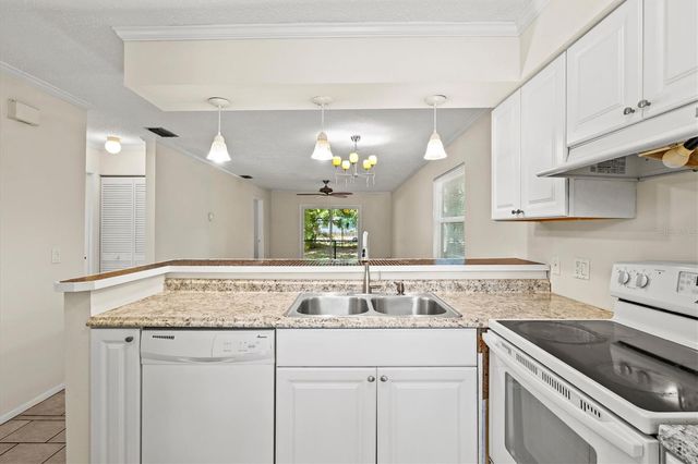 4631 SUMMERWIND DRIVE 16, Sarasota, FL 34234