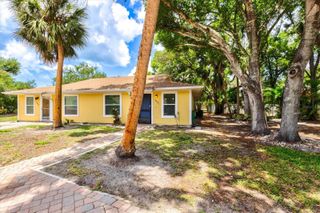 4631 SUMMERWIND DRIVE 16, Sarasota, FL 34234