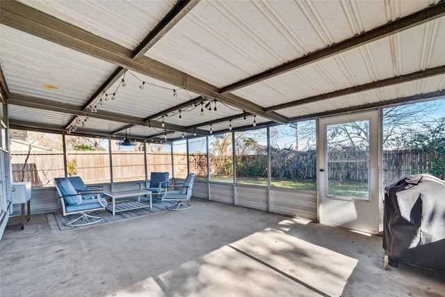 17115 Bougainvilla Lane, Friendswood, TX 77546