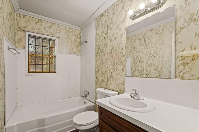 2315 Leffingwell Street, Houston, TX 77026