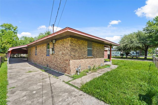 2315 Leffingwell Street, Houston, TX 77026