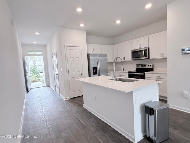 12741 BARRACK Lane, Jacksonville, FL 32218