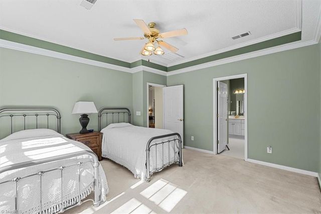 118 Riverwalk Lane, Jamestown, NC 27282