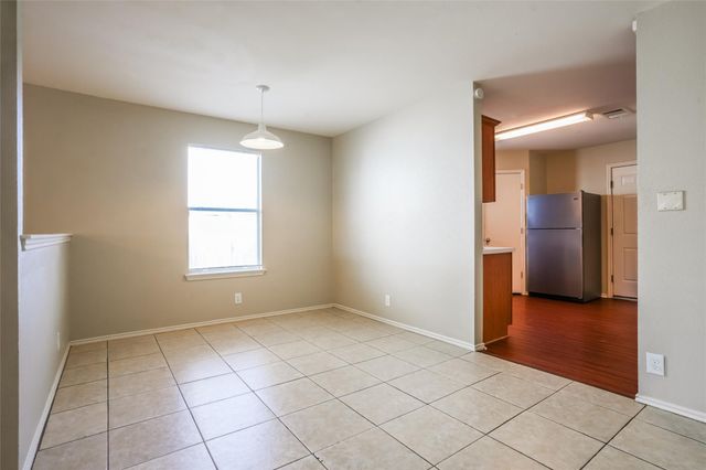 5813 Wideleaf DR, Austin, TX 78724