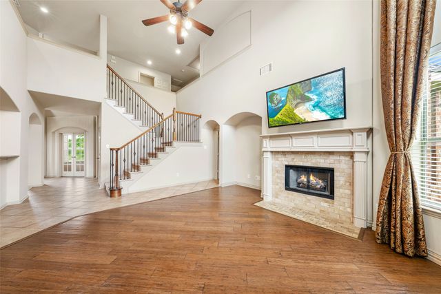 9616 Barksdale Drive, Fort Worth, TX 76244