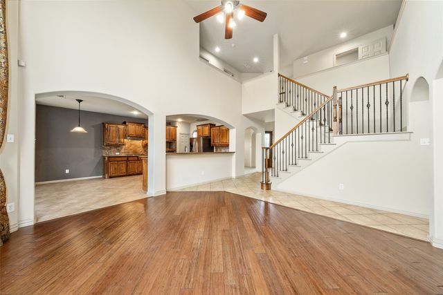 9616 Barksdale Drive, Fort Worth, TX 76244