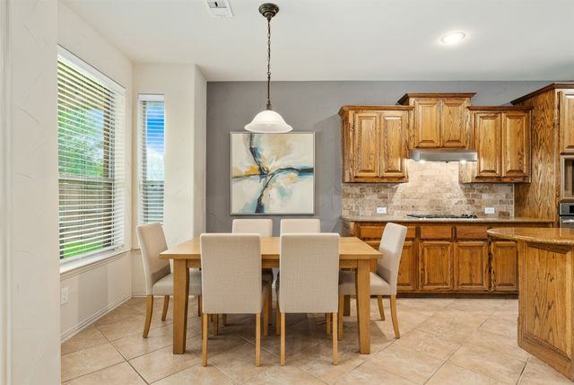 9616 Barksdale Drive, Fort Worth, TX 76244