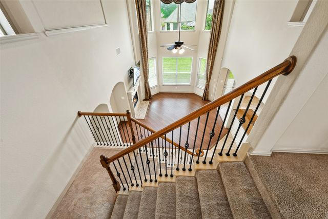 9616 Barksdale Drive, Fort Worth, TX 76244